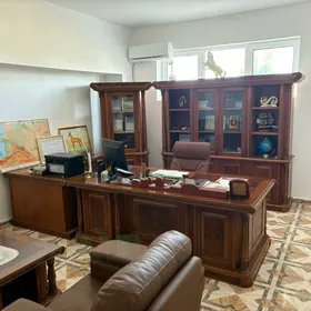 Ofis Arenda