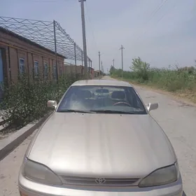 Toyota Camry 1996