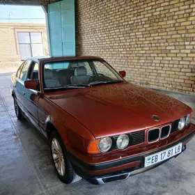 BMW 520 1990