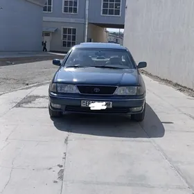 Toyota Avalon 1999