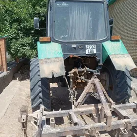 MTZ 80 2009