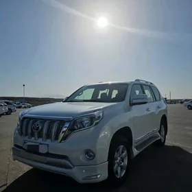 Toyota Land Cruiser Prado 2014