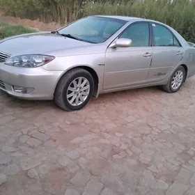Toyota Camry 2005