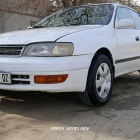 Toyota Corona 1995