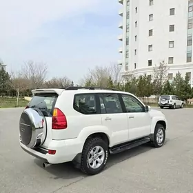 prada parok