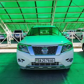 Nissan Pathfinder 2013