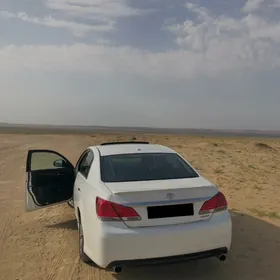 Toyota Avalon 2012