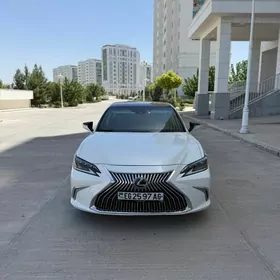 Lexus ES 350 2020