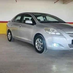 Toyota Yaris 2009