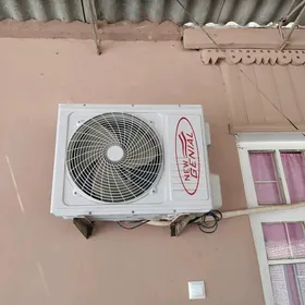 Genıal