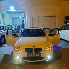BMW E60 2003