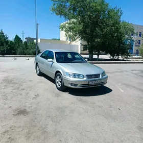 Toyota Camry 2000