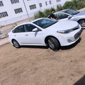 Toyota Avalon 2013