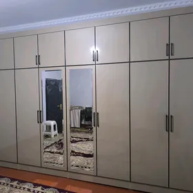  MEBEL  STENKA 