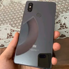 Mi 8se 6 ram 64gb