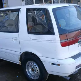 Mitsubishi Chariot 1992