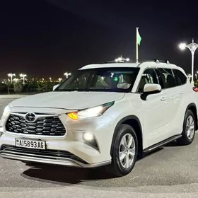 Toyota Highlander 2020
