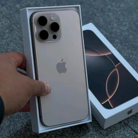 iPhone 16 Pro Max