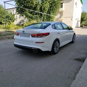 Kia Optima 2019