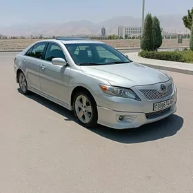 Toyota Camry 2010