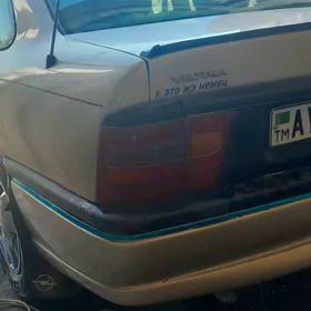 Opel Vectra 1992