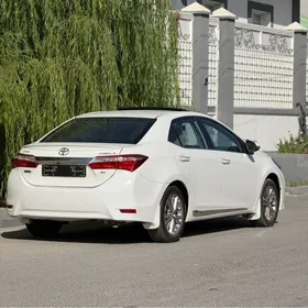 Toyota Corolla 2015