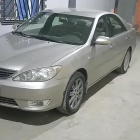 Toyota Camry 2003
