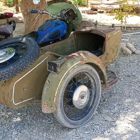 Ural 4320 1986