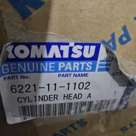 Головка двигателя Коматсу