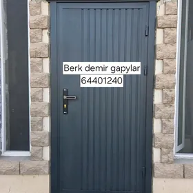 dasky gapy