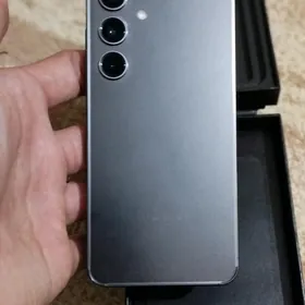 Samsung s24