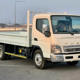 Mitsubishi Canter 2025