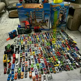 коллекция hot wheels