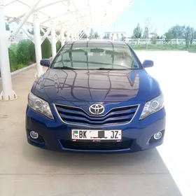 Toyota Camry 2010