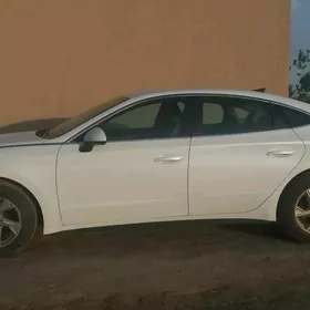 Hyundai Sonata 2020
