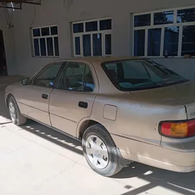 Toyota Camry 1993