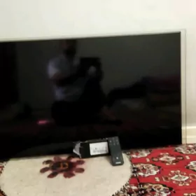 SAMSUNG 3 D