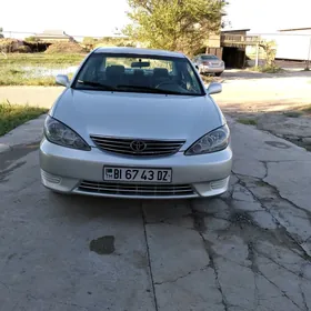 Toyota Camry 2005