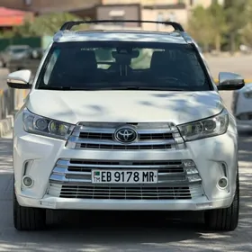 Toyota Highlander 2018