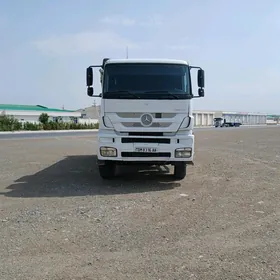 Mercedes-Benz ACTROS 3331 2015