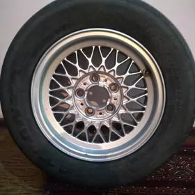 bmw diska 1 ştuk 15lik