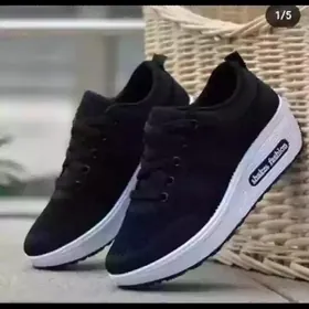 красовки женские