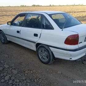 Opel Astra 1993