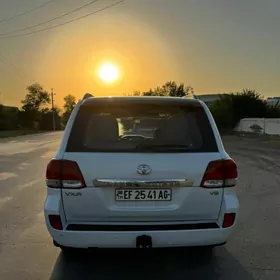 Toyota Land Cruiser 2008