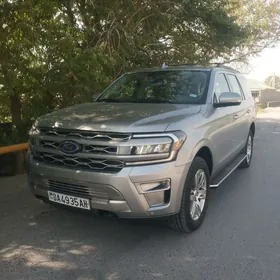 Ford Expedition 2022