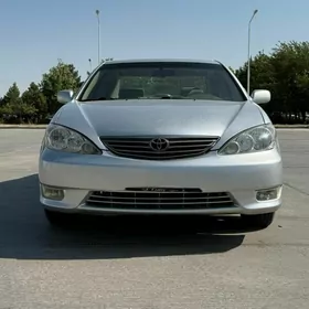 Toyota Camry 2003