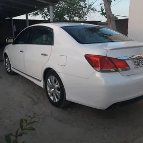 Toyota Avalon 2011