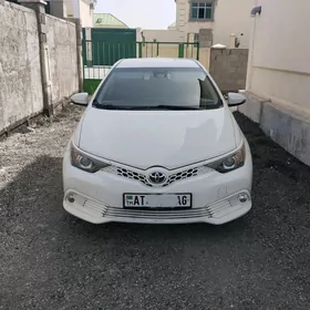 Toyota Corolla 2018