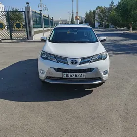 Toyota RAV4 2013