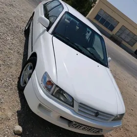 Toyota Corona 1998